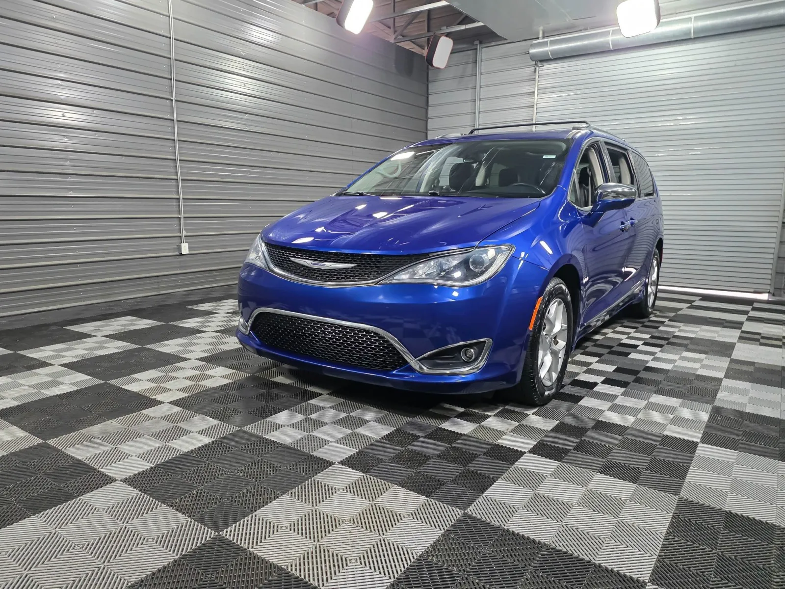 Purple 2020 Chrysler Pacifica Limited 35th Anniversary for sale in Sykesville, MD