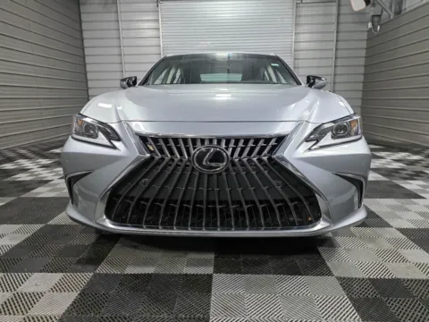 Photos of 2024 Lexus ES 300h for sale in Sykesville, MD at Trust Auto
