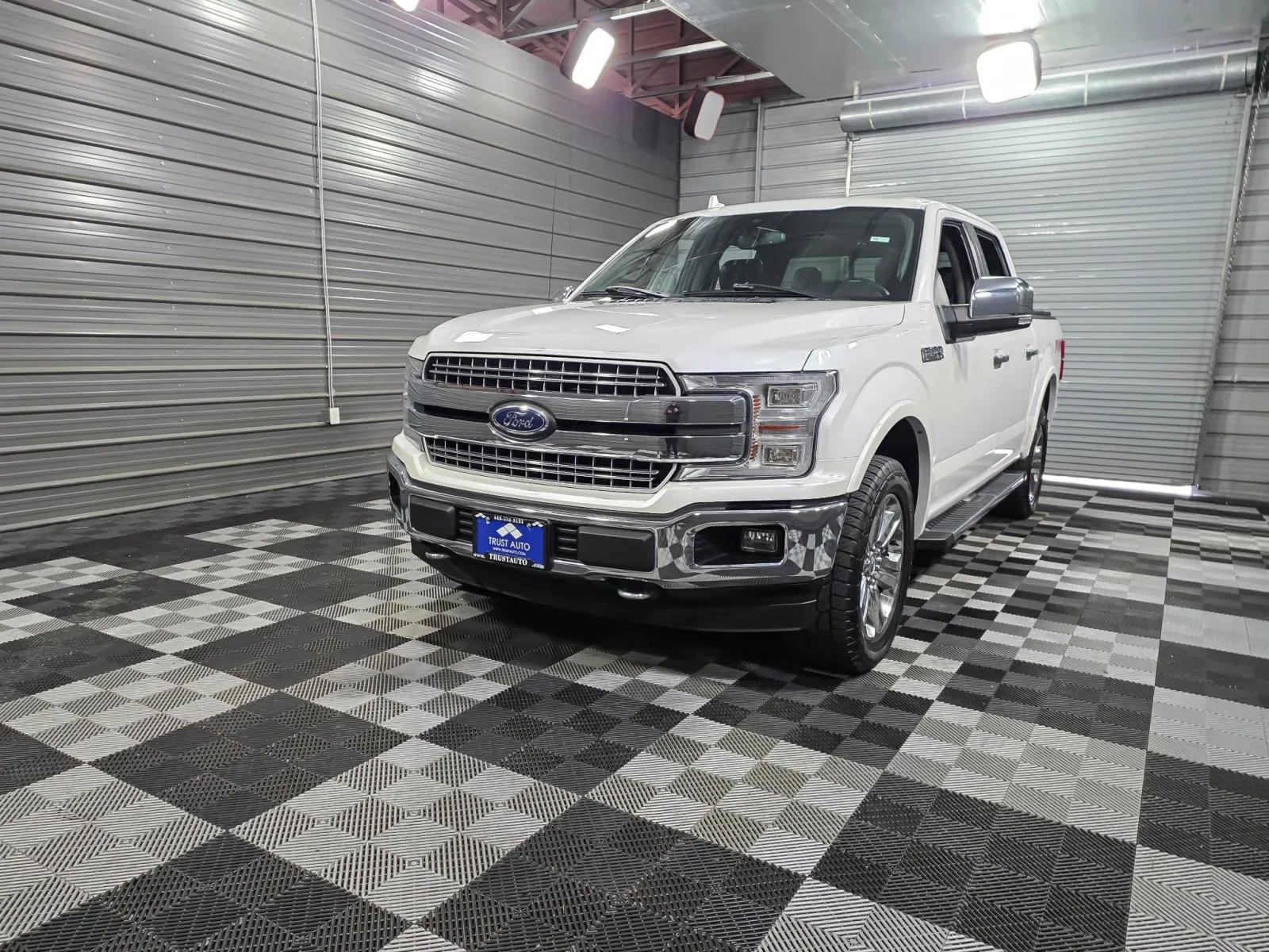 Gray 2018 Ford F-150 Platinum for sale in Sykesville, MD