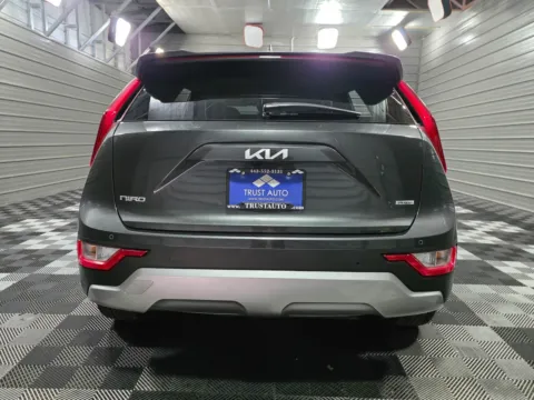 More photos of 2023 Kia Niro Plug-In Hybrid EX at Trust Auto, MD