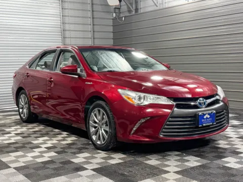More photos of 2017 Toyota Camry XLE Hybrid-Electric Sedan at Trust Auto, MD