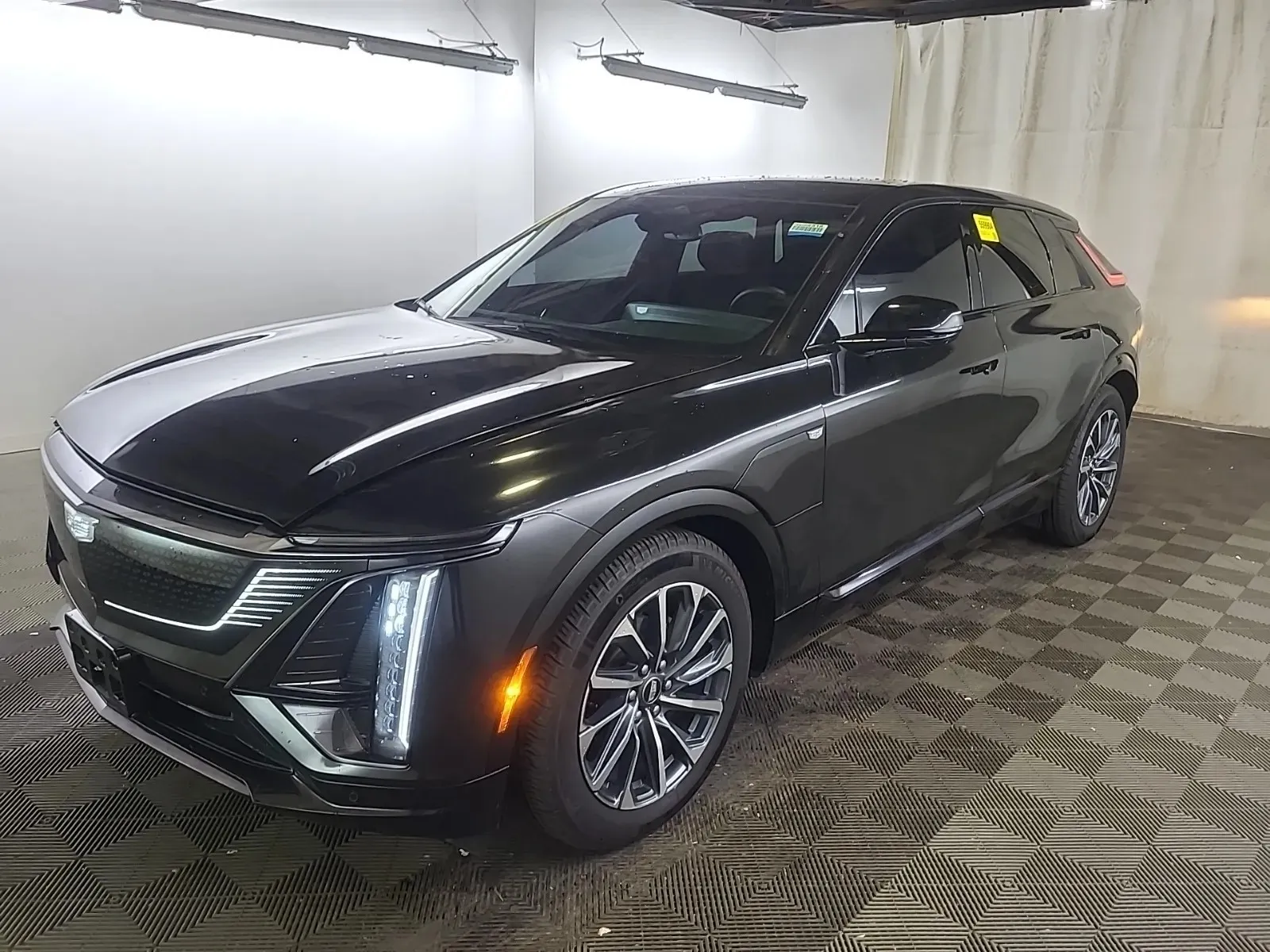 Silver 2024 Cadillac LYRIQ Sport for sale in Sykesville, MD