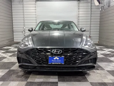 Another view of 2021 Hyundai Sonata SEL Sedan for sale in Sykesville, MD at Trust Auto