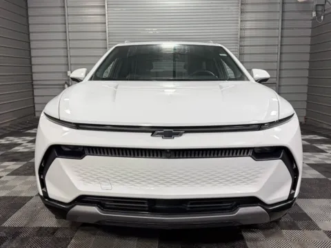 Photos of 2024 Chevrolet Equinox EV LT for sale in Sykesville, MD at Trust Auto