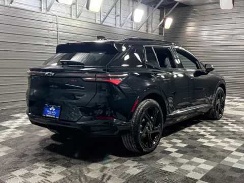 More photos of 2025 Chevrolet Equinox EV RS at Trust Auto, MD