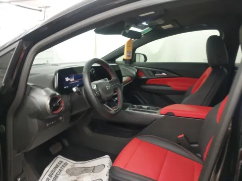 More photos of 2025 Chevrolet Equinox EV RS at Trust Auto, MD