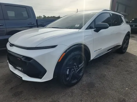 More photos of 2024 Chevrolet Equinox EV RS at Trust Auto, MD