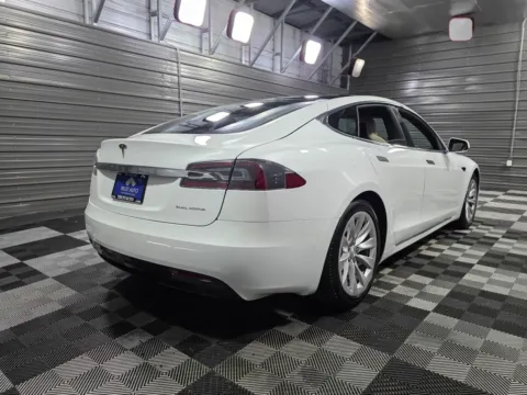More photos of 2019 Tesla Model S Long Range AWD Electric Luxury Sedan at Trust Auto, MD