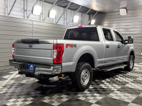 More photos of 2021 Ford Super Duty F-250 SRW LARIAT at Trust Auto, MD