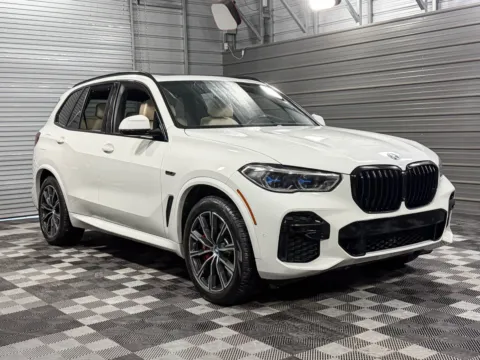Another view of 2022 BMW X5 xDrive45e for sale in Sykesville, MD at Trust Auto