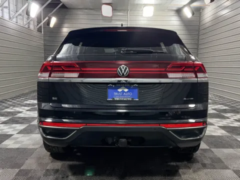 More photos of 2024 Volkswagen Atlas Cross Sport 2.0T SE w/Technology at Trust Auto, MD
