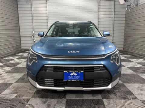 Another view of 2023 Kia Niro EX Plug-In Hybrid SUV for sale in Sykesville, MD at Trust Auto