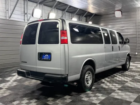 More photos of 2022 Chevrolet Express 3500 15-Passenger LS Extended Low Roof Minivan/Van at Trust Auto, MD