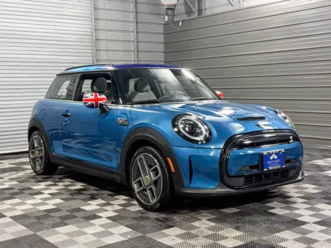 Another view of 2022 MINI Hardtop 2 Door Cooper SE for sale in Sykesville, MD at Trust Auto