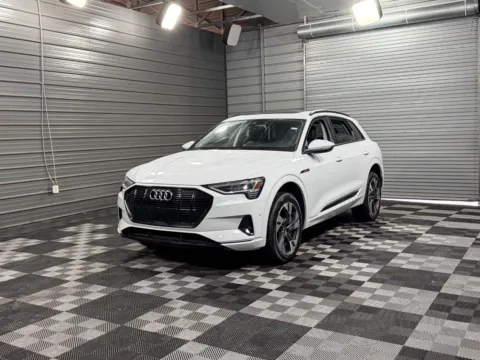Blue 2022 Audi e-tron Premium for sale in Sykesville, MD