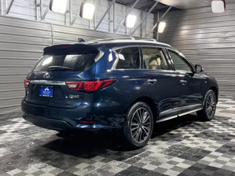 More photos of 2019 INFINITI QX60 LUXE 7-Pass SUV w/Essential/Proactive/Sensory Pkgs at Trust Auto, MD