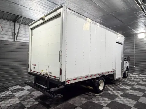 More photos of 2022 Ford E-Series Cutaway E-450 SD at Trust Auto, MD