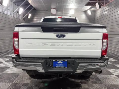 More photos of 2022 Ford Super Duty F-250 SRW LARIAT at Trust Auto, MD