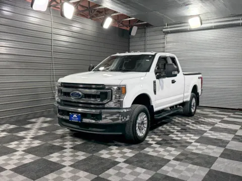 Gray 2022 Ford Super Duty F-250 SRW LARIAT for sale in Sykesville, MD