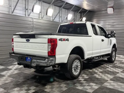 More photos of 2022 Ford Super Duty F-250 SRW LARIAT at Trust Auto, MD