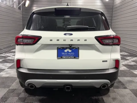 More photos of 2023 Ford Escape PHEV at Trust Auto, MD