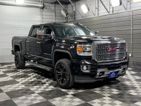 Another view of 2019 GMC Sierra 2500HD Denali for sale in Sykesville, MD at Trust Auto