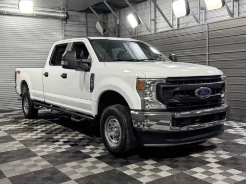 Another view of 2022 Ford Super Duty F-250 SRW Platinum for sale in Sykesville, MD at Trust Auto