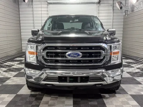 Photos of 2022 Ford F-150 LARIAT for sale in Sykesville, MD at Trust Auto