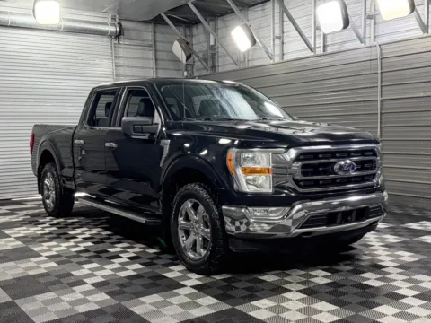Another view of 2022 Ford F-150 LARIAT for sale in Sykesville, MD at Trust Auto