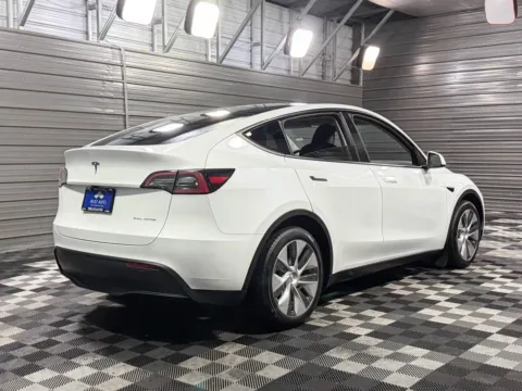 More photos of 2024 Tesla Model Y Long Range at Trust Auto, MD