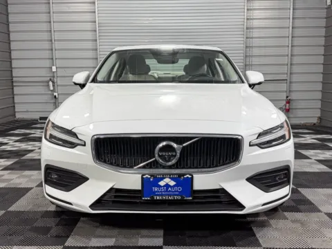 Photos of 2019 Volvo S60 Momentum for sale in Sykesville, MD at Trust Auto