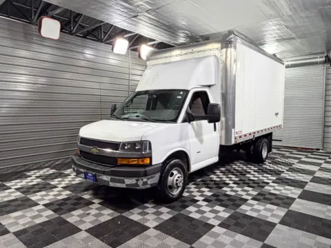 2021 Chevrolet Express Commercial Cutaway 3500 for sale in Sykesville, MD
