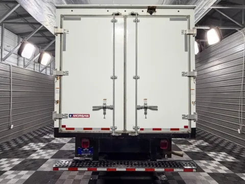 More photos of 2021 Chevrolet Express Commercial Cutaway 3500 at Trust Auto, MD