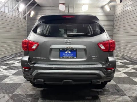 More photos of 2017 Nissan Pathfinder S at Trust Auto, MD