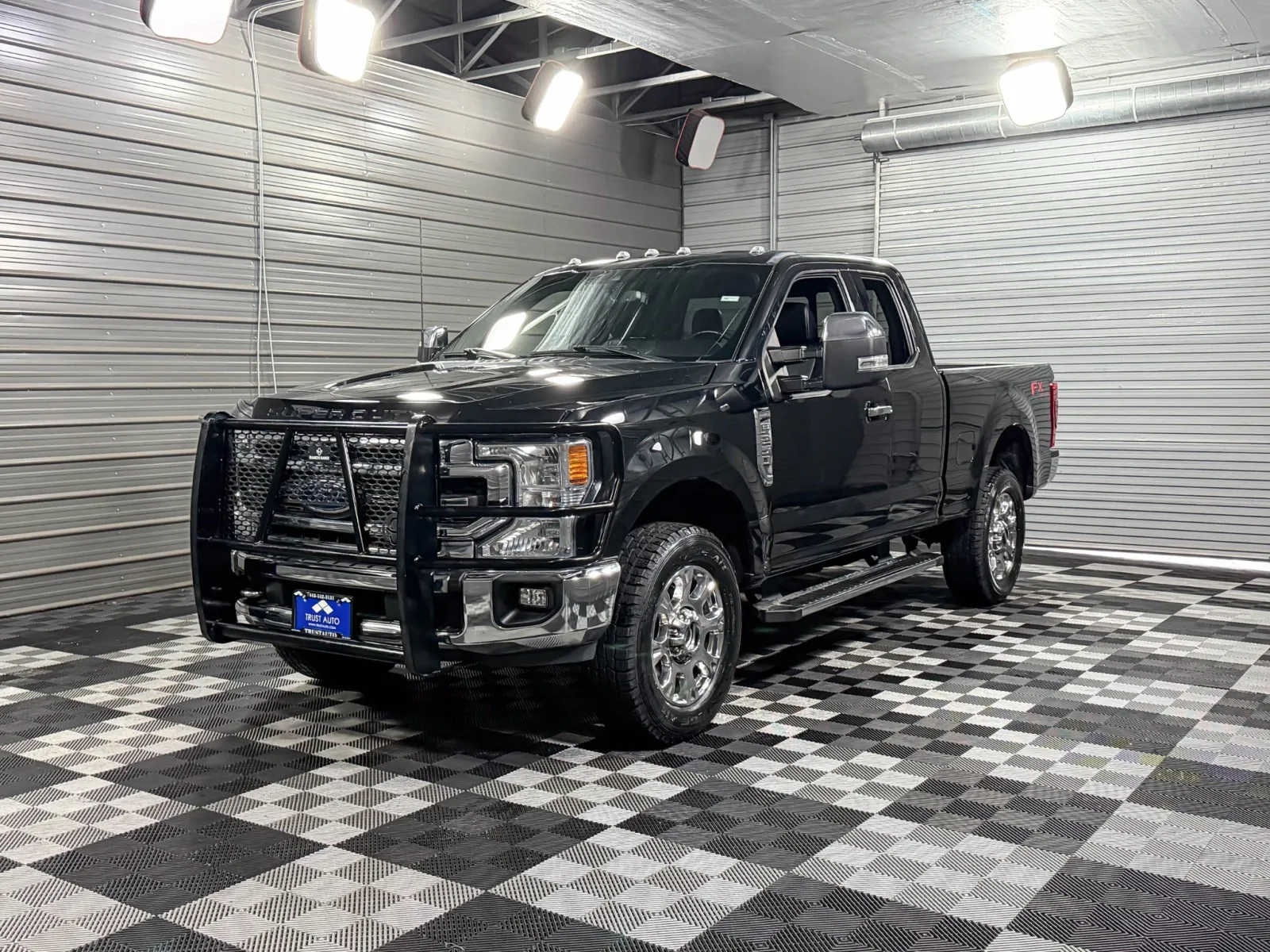 Gray 2022 Ford Super Duty F-250 SRW LARIAT for sale in Sykesville, MD