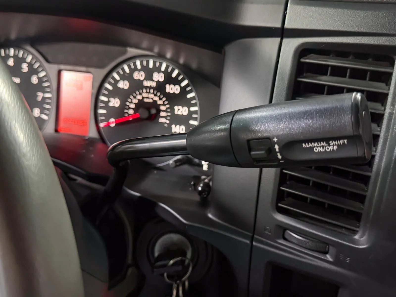 2019 Nissan NV Passenger SL - Photo 26