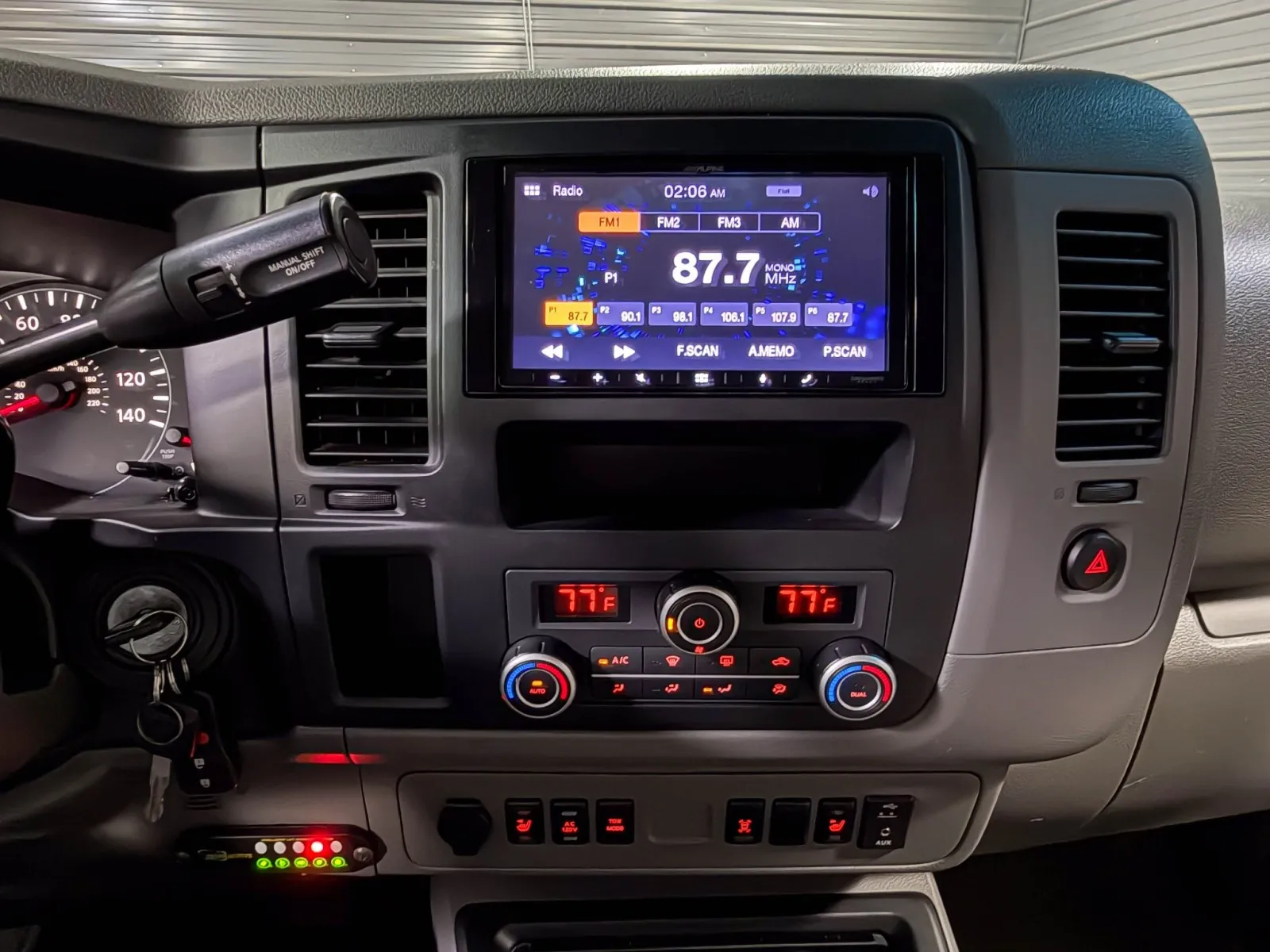 2019 Nissan NV Passenger SL - Photo 30