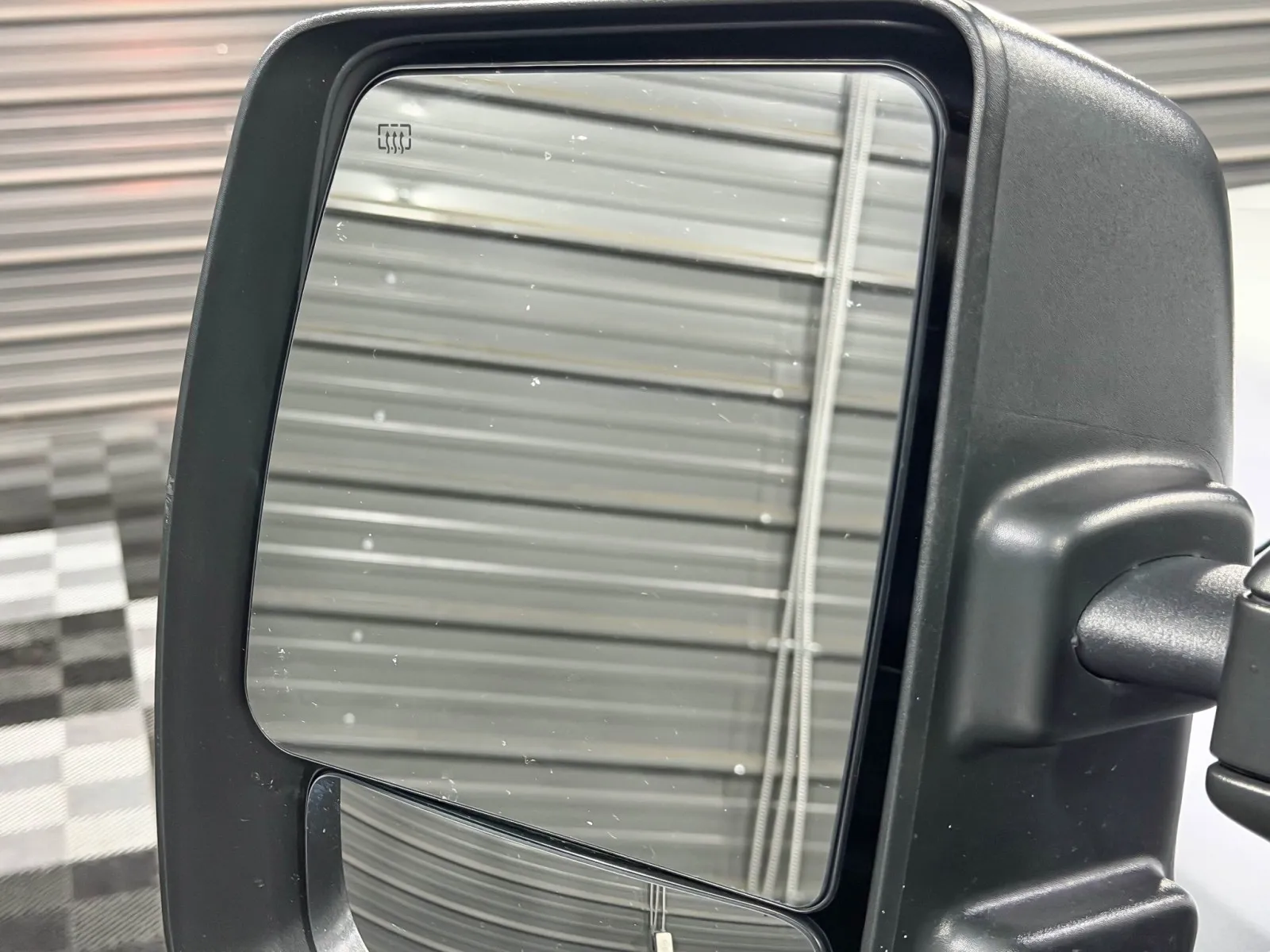 2019 Nissan NV Passenger SL - Photo 35