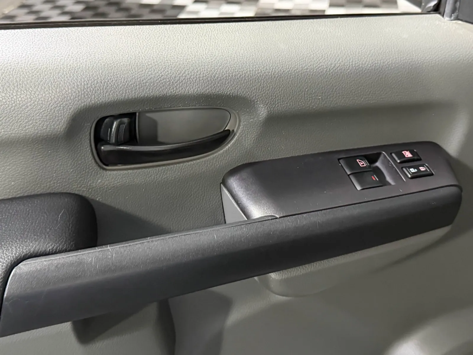 2019 Nissan NV Passenger SL - Photo 33