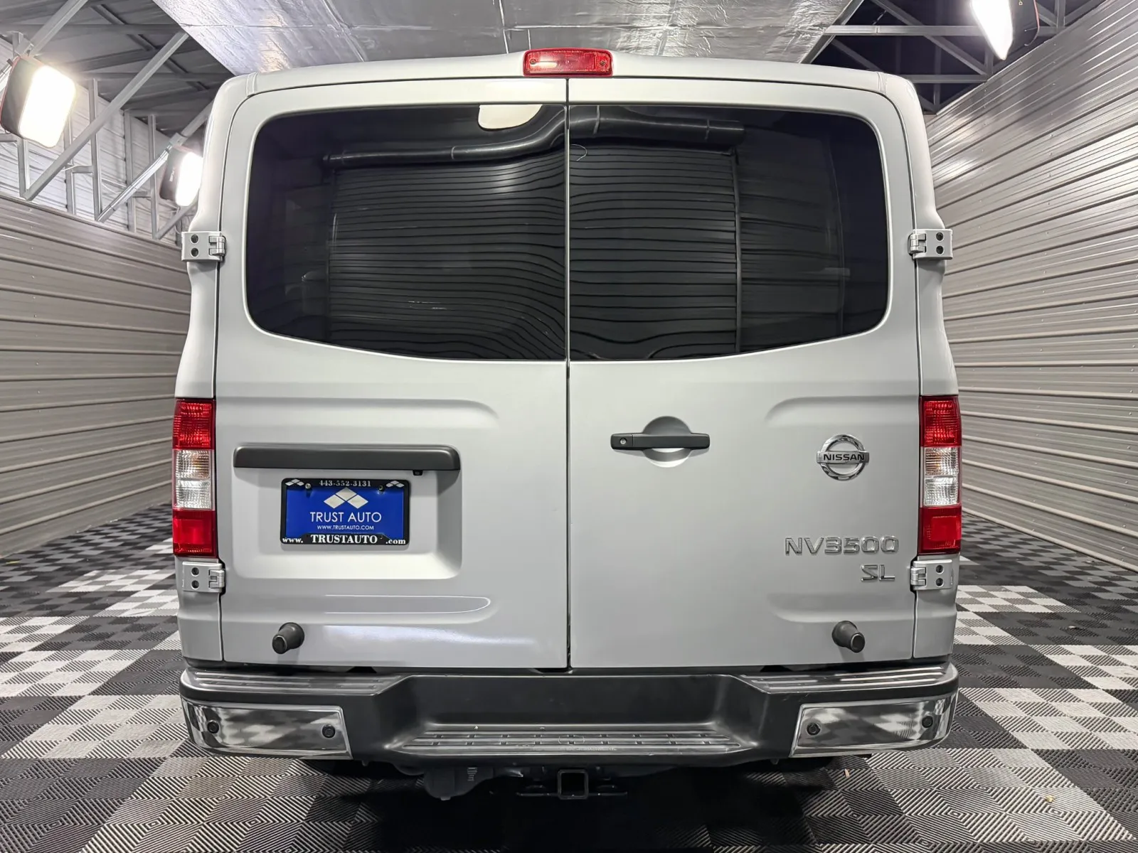 2019 Nissan NV Passenger SL - Photo 7