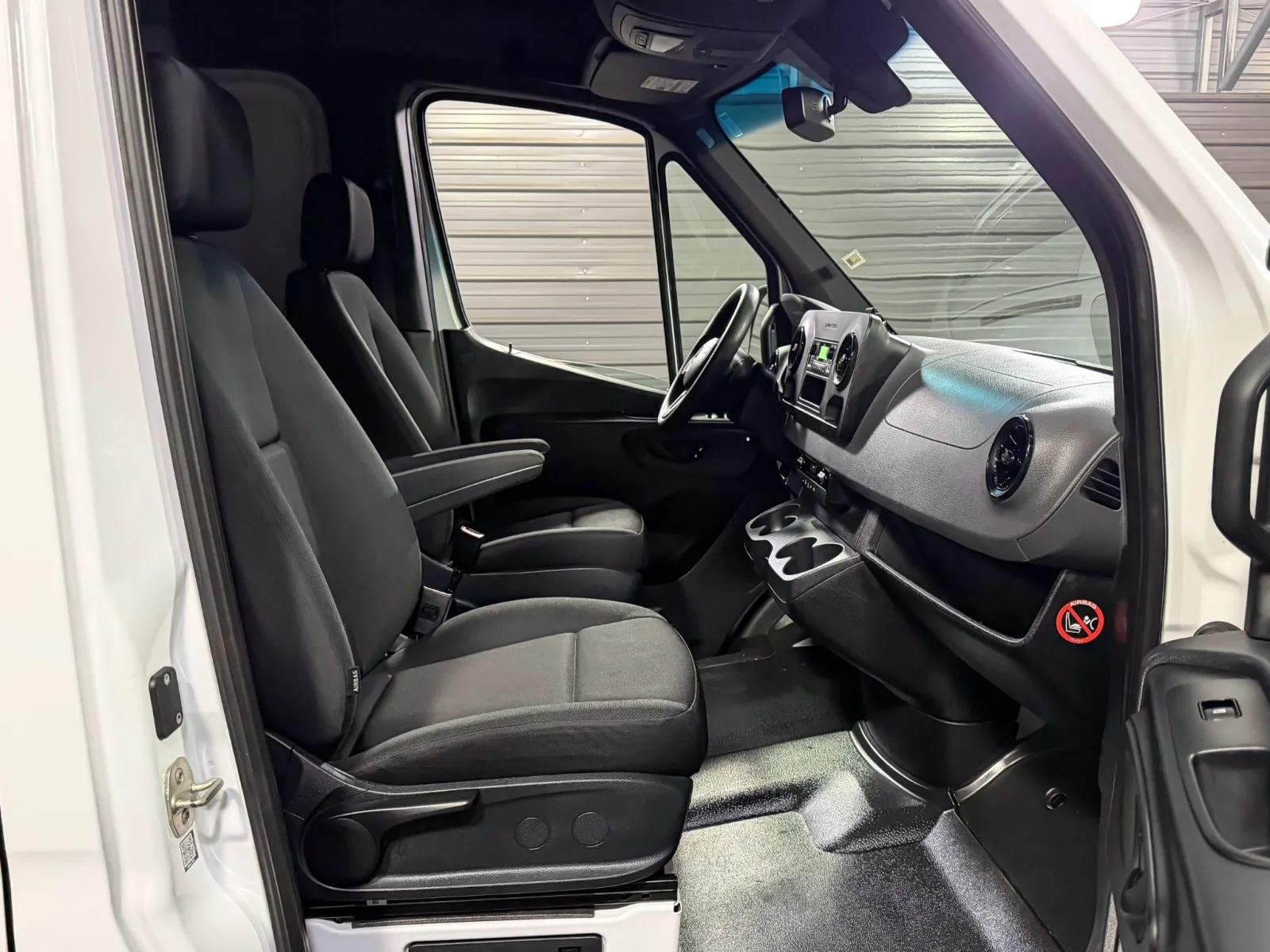 2020 Mercedes-Benz Sprinter Cargo Van Base - Photo 18