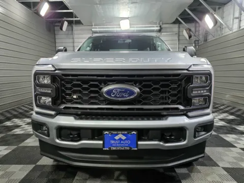 Photos of 2023 Ford Super Duty F-350 SRW LARIAT for sale in Sykesville, MD at Trust Auto
