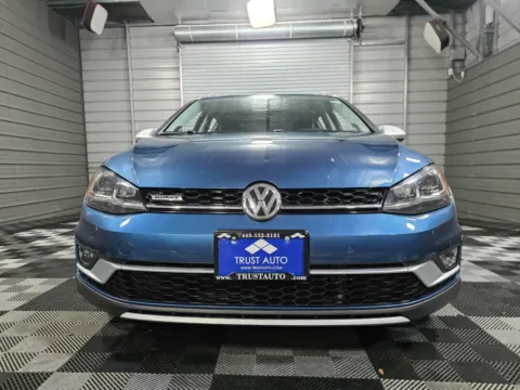 Photos of 2019 Volkswagen Golf Alltrack S for sale in Sykesville, MD at Trust Auto