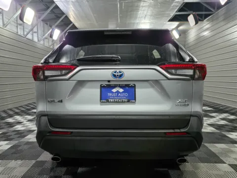 More photos of 2022 Toyota RAV4 Hybrid XLE at Trust Auto, MD