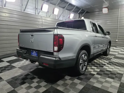 More photos of 2019 Honda Ridgeline RTL at Trust Auto, MD