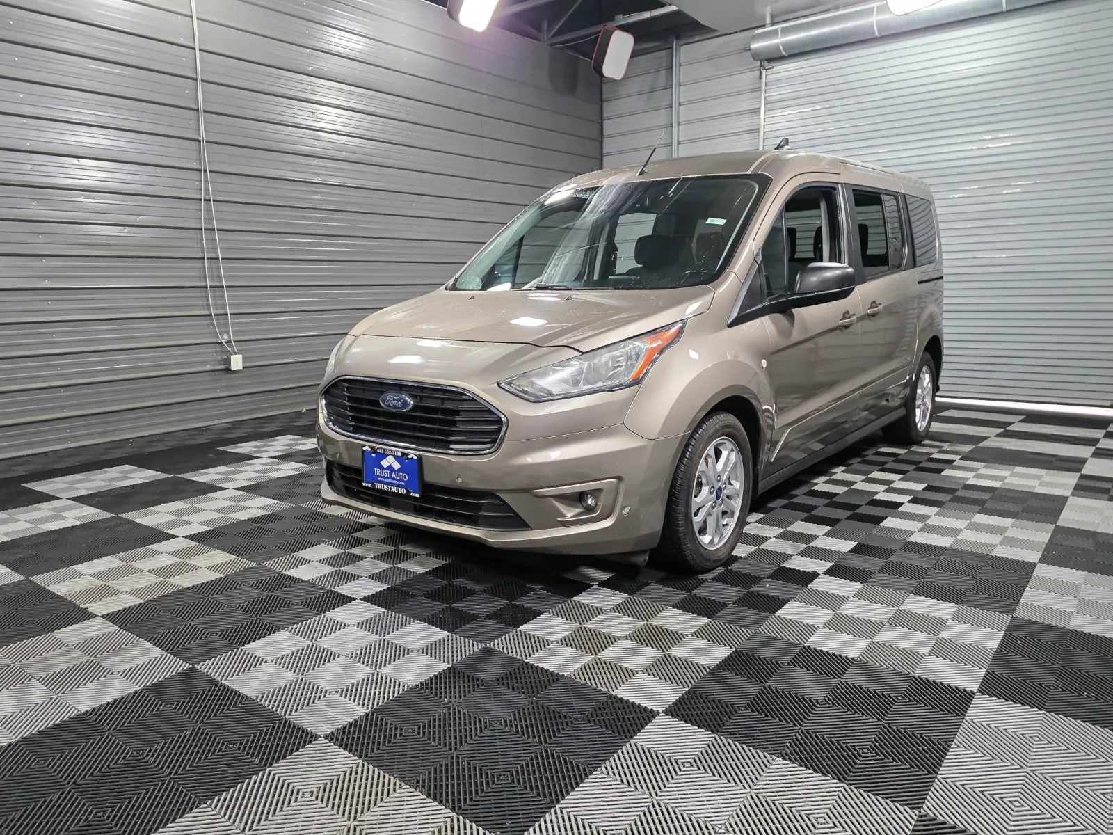Blue 2019 Ford Transit Connect Wagon XLT for sale in Sykesville, MD