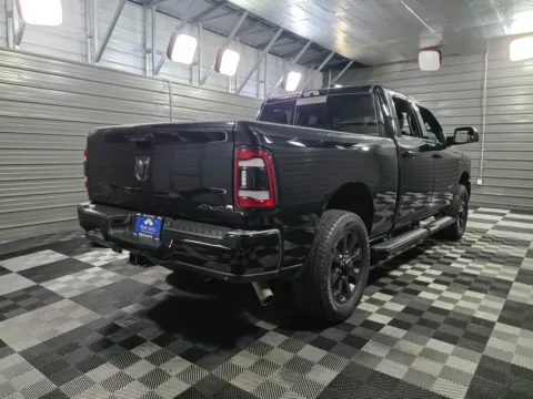 More photos of 2022 Ram 3500 SRW Big Horn 4WD Crew Cab Hemi Pickup Truck w/Night Edition at Trust Auto, MD