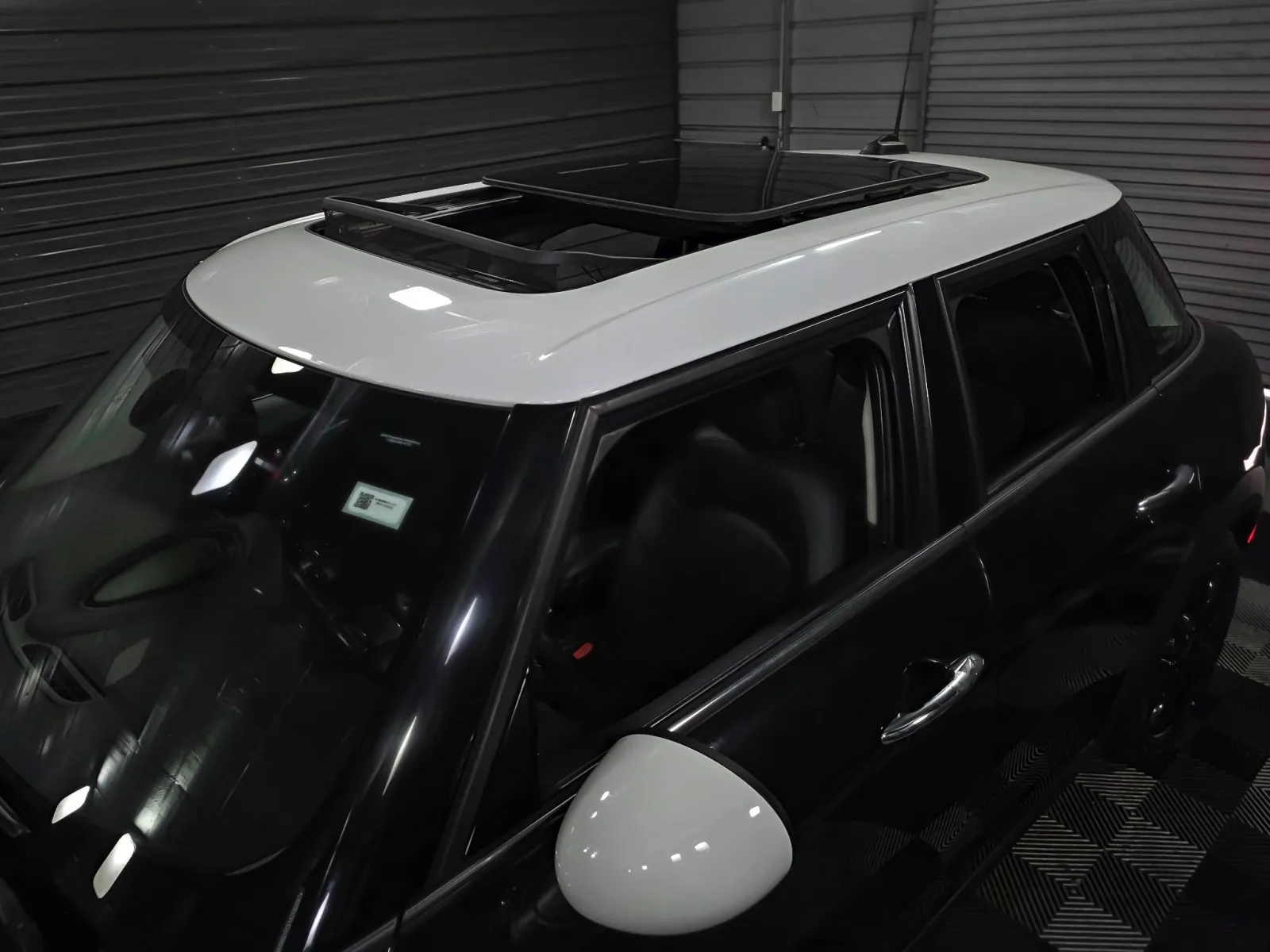 2019 MINI Hardtop 4 Door - Photo 10