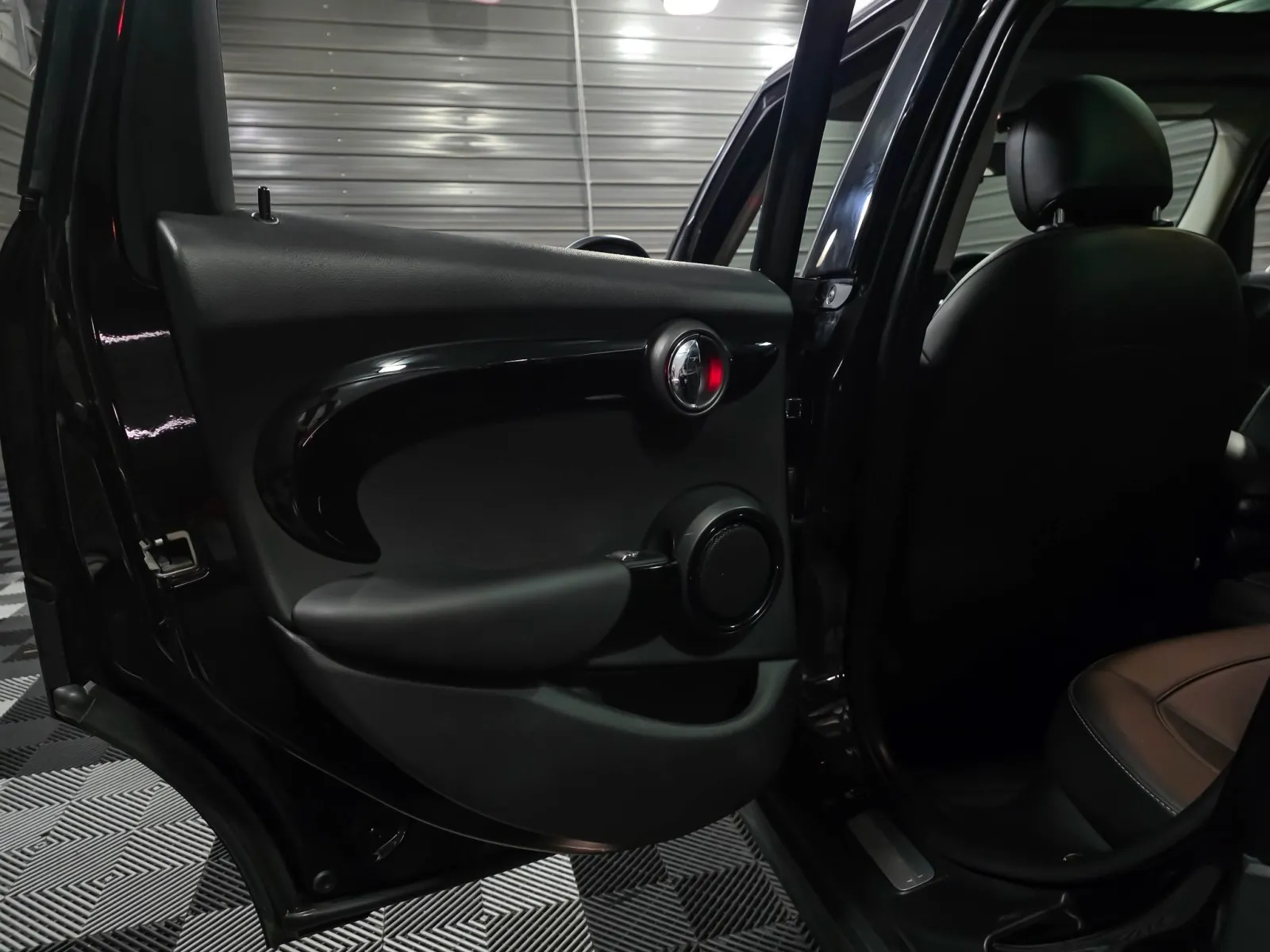 2019 MINI Hardtop 4 Door - Photo 33