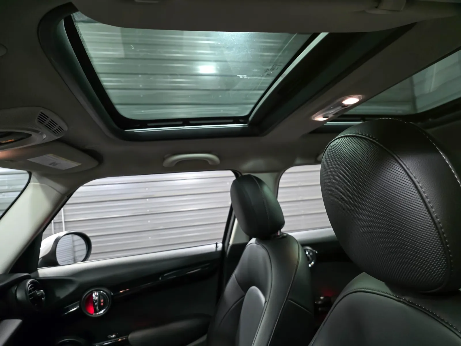 2019 MINI Hardtop 4 Door - Photo 18